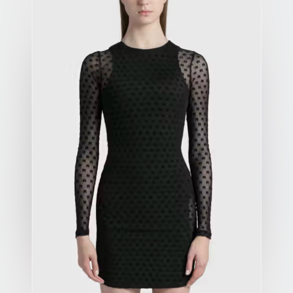 NWT RÓTATE Elegant Black Polka Dot Dress It’s very pretty